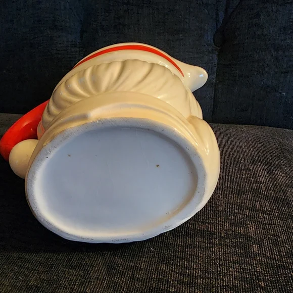 Santa Claus Ceramic Pitcher with Red Handle - Picture 4 of 4